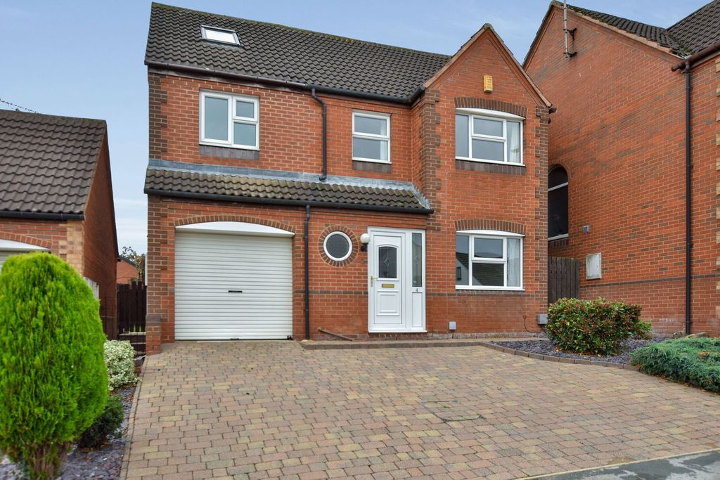 Property photo 1 of 22