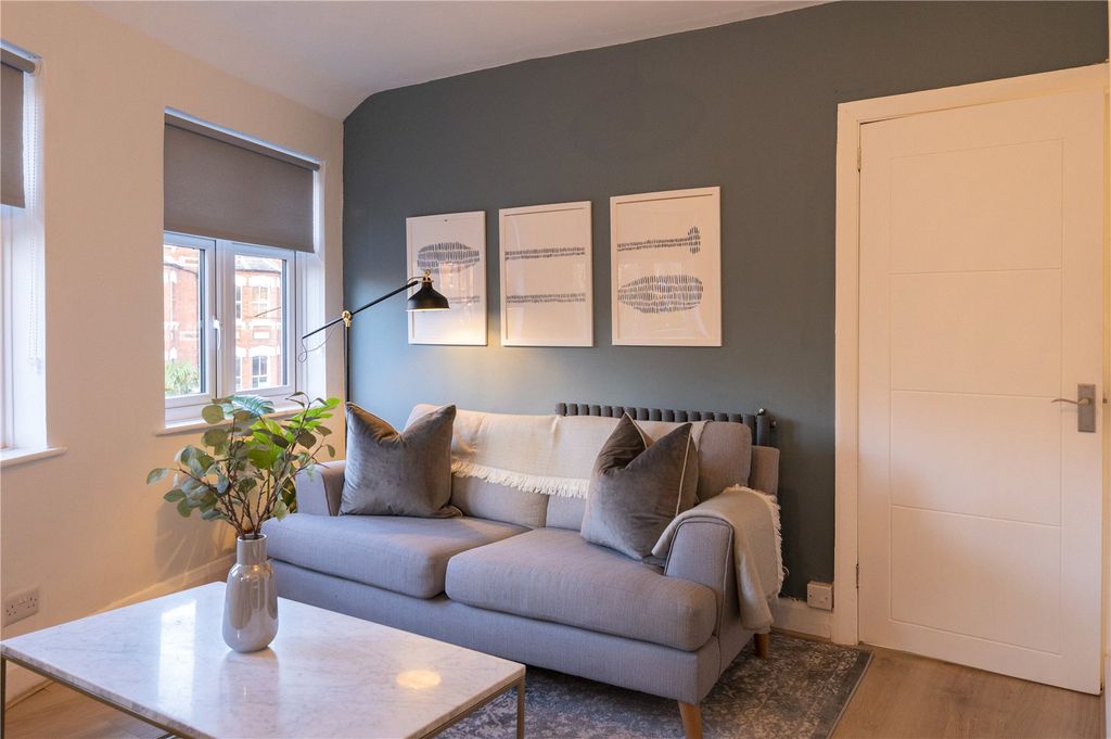 Property photo 2 of 8 Living Room