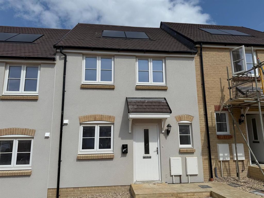 Property photo 1 of 12 Plot 376 Front.Jpeg