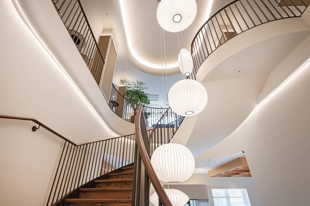 Property photo 3 of 33