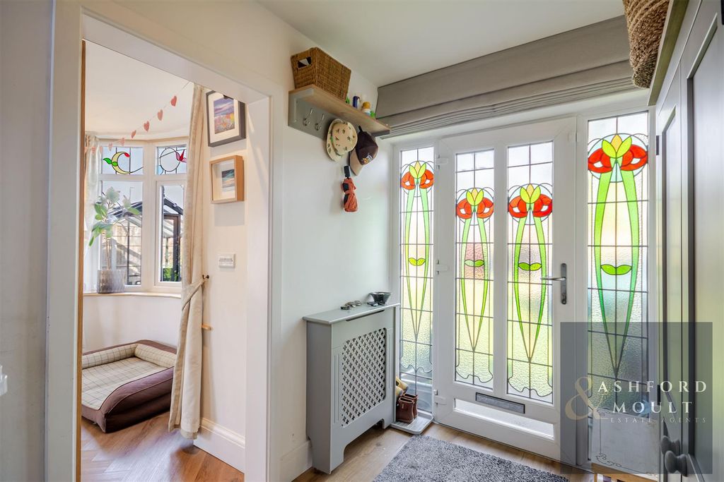 Property photo 2 of 41 Ashford-31.Jpg