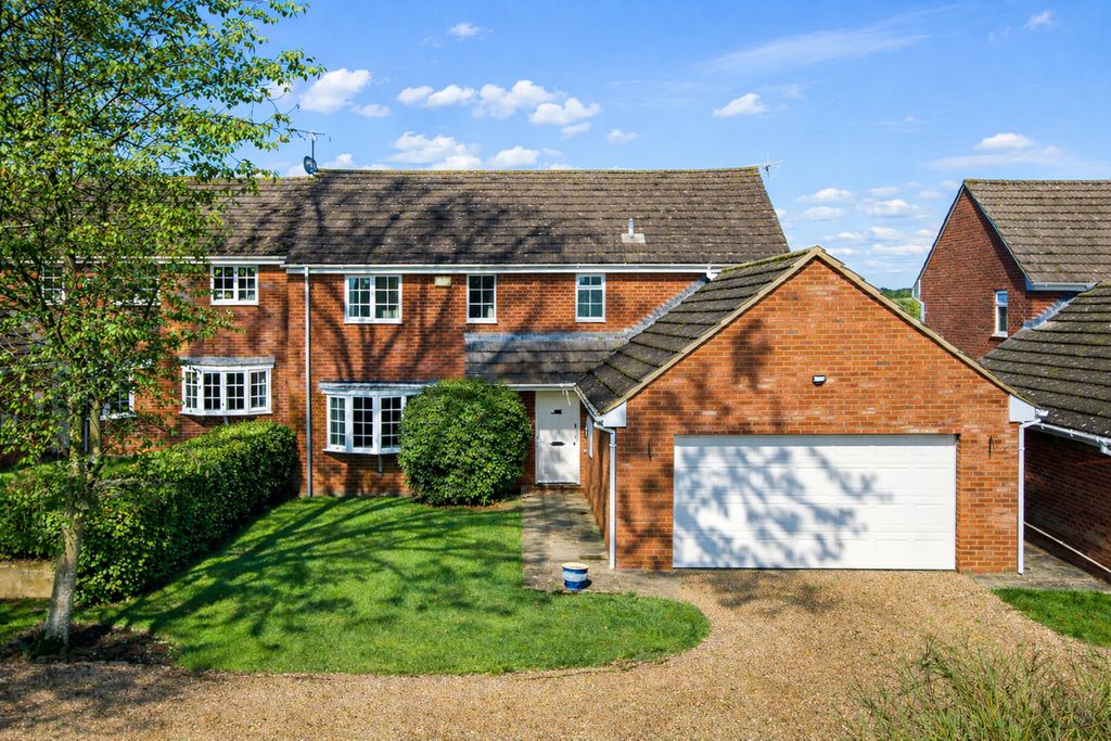 Property photo 1 of 20