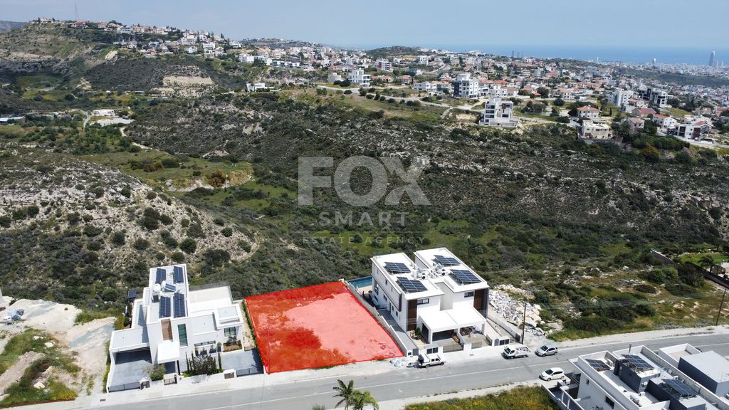 Property photo 2 of 3