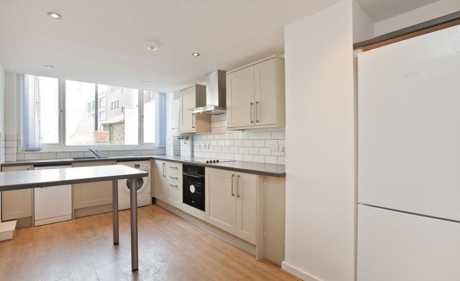 Property photo 2 of 7 B.Jpg