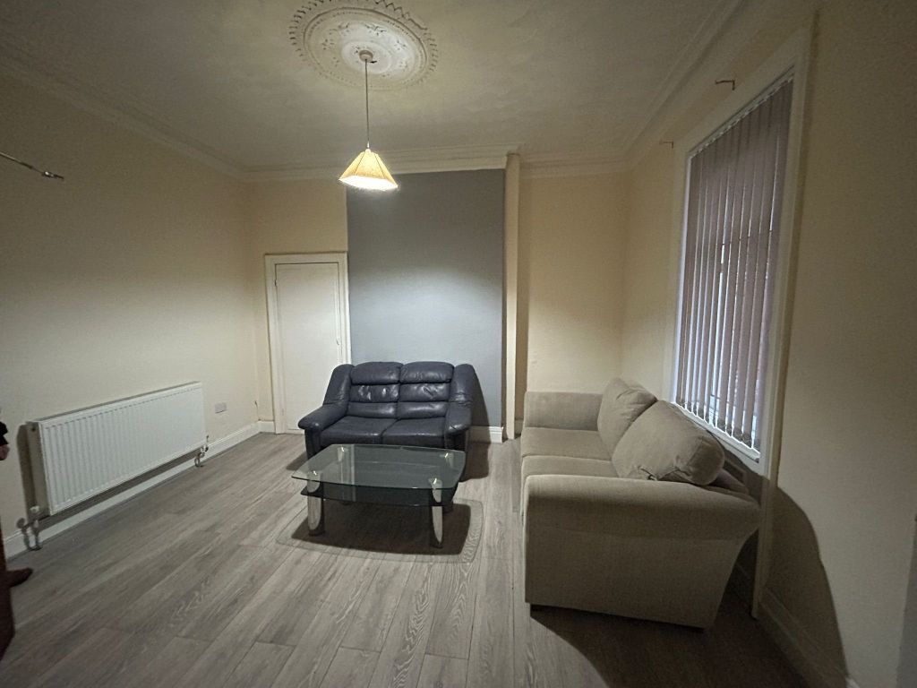 Property photo 2 of 17 Living Room