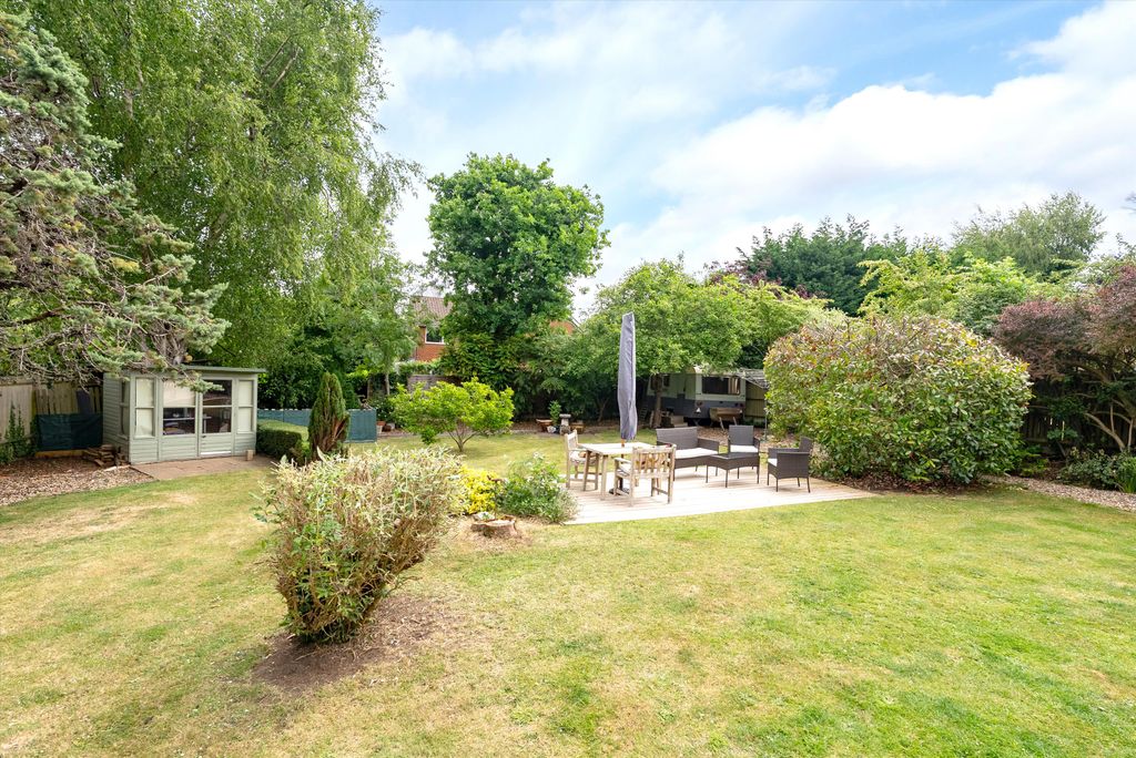 Property photo 3 of 18 Image
