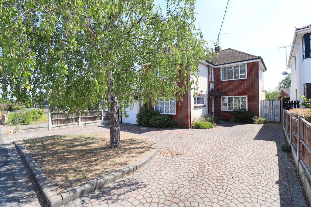 Property photo 1 of 30