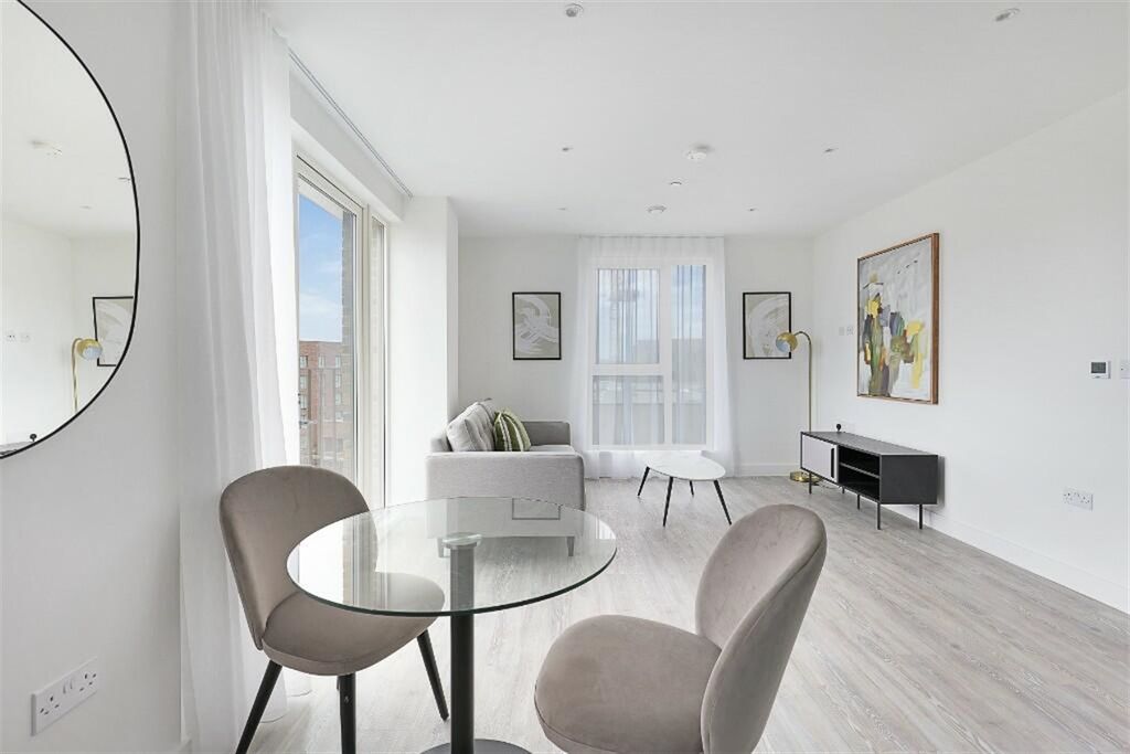 Property photo 1 of 22 (Main)