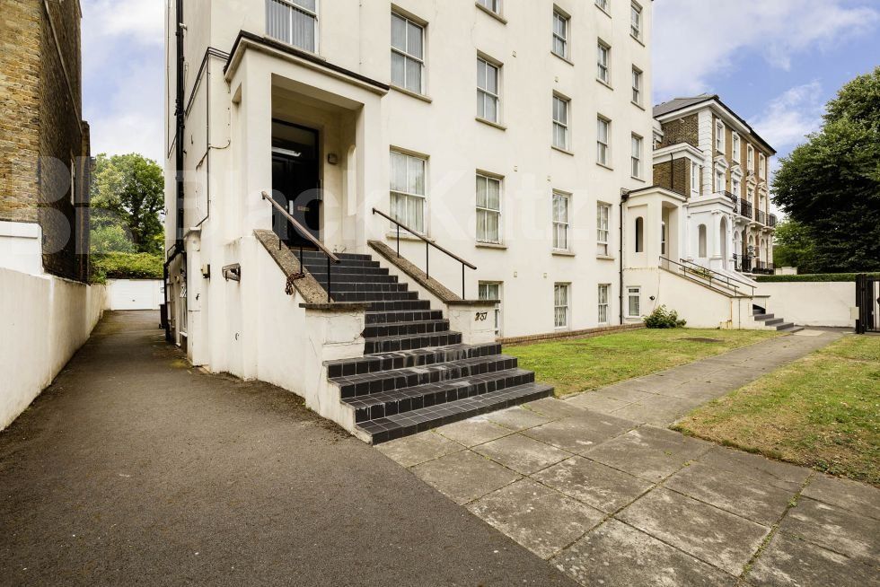 Property photo 2 of 3