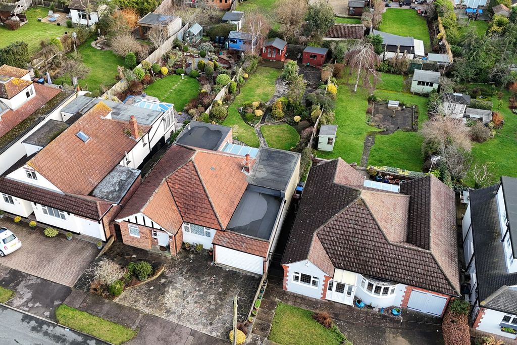 Property photo 1 of 18 Bur Drone 2