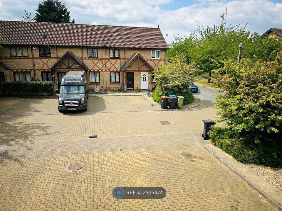 Property photo 2 of 17