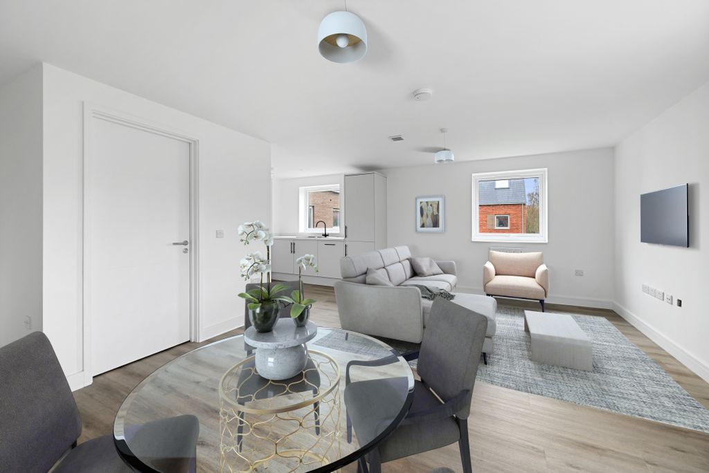 Property photo 2 of 8 Front