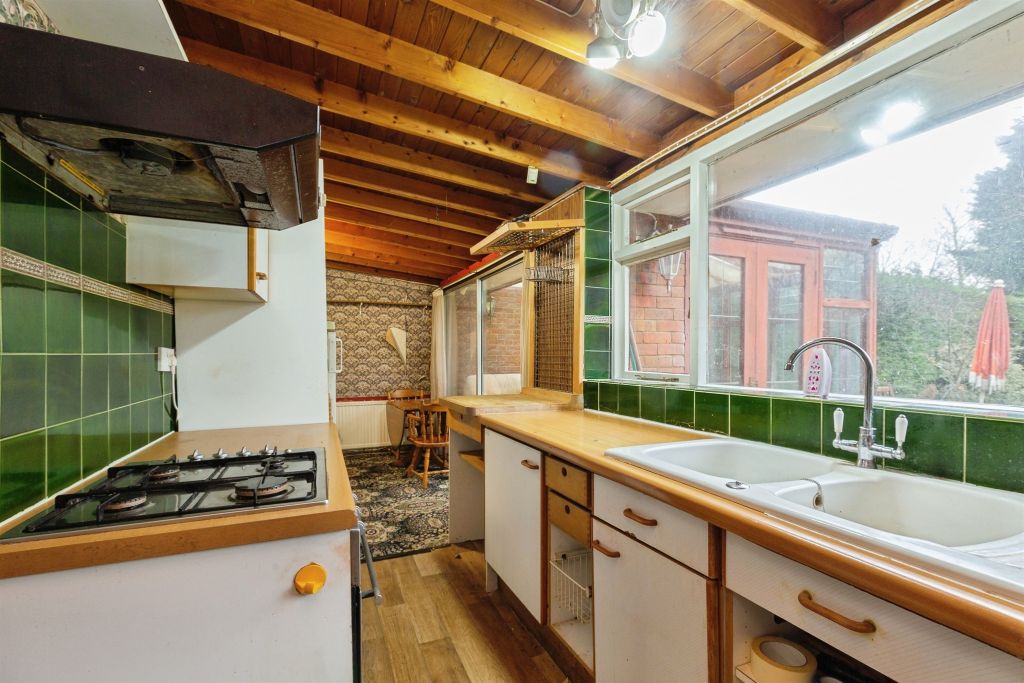 Property photo 3 of 21