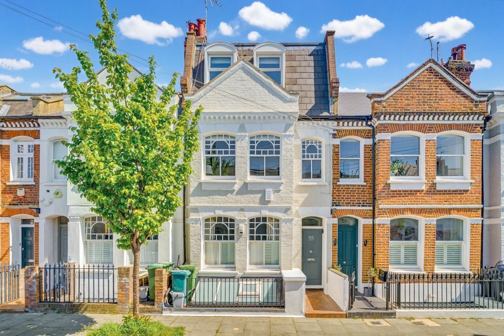 Property photo 1 of 29 Photo 2