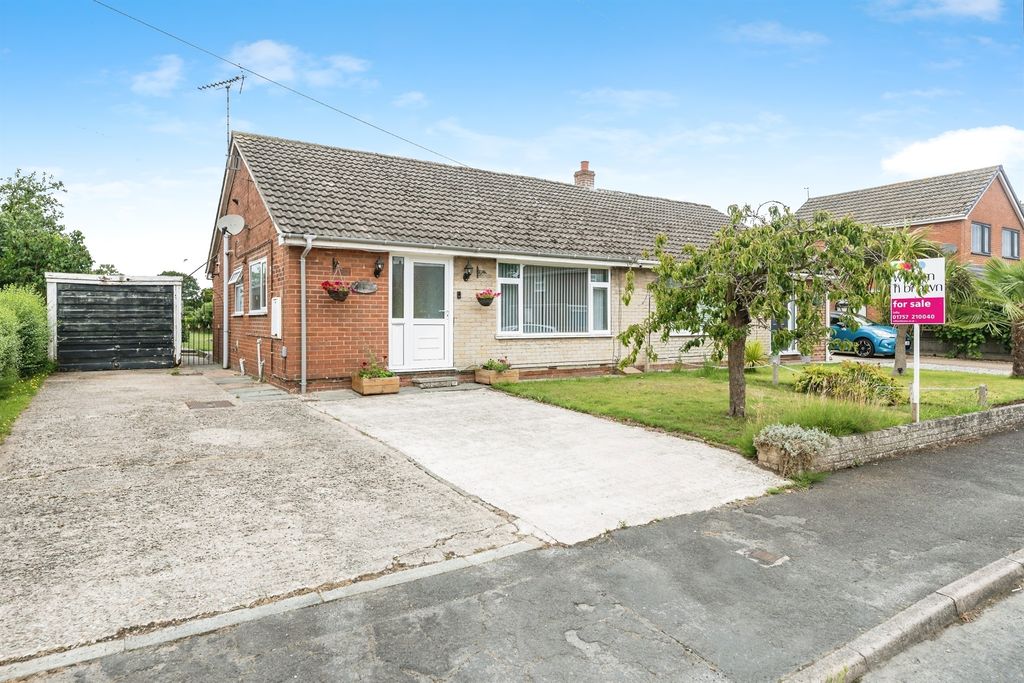 Property photo 1 of 16