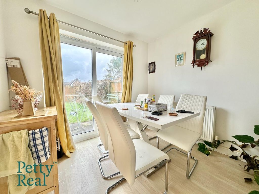 Property photo 3 of 17 59A4Afaf-108B-43A2-924E-4D0E325Ada90.Jpeg