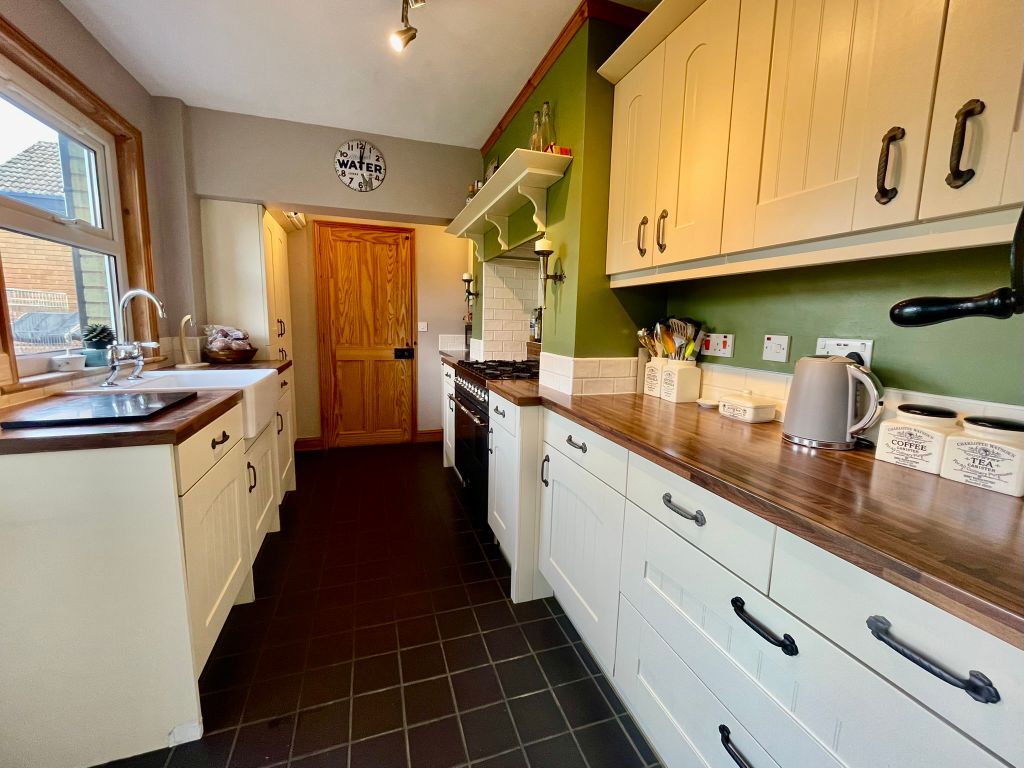 Property photo 2 of 19 Img_2523