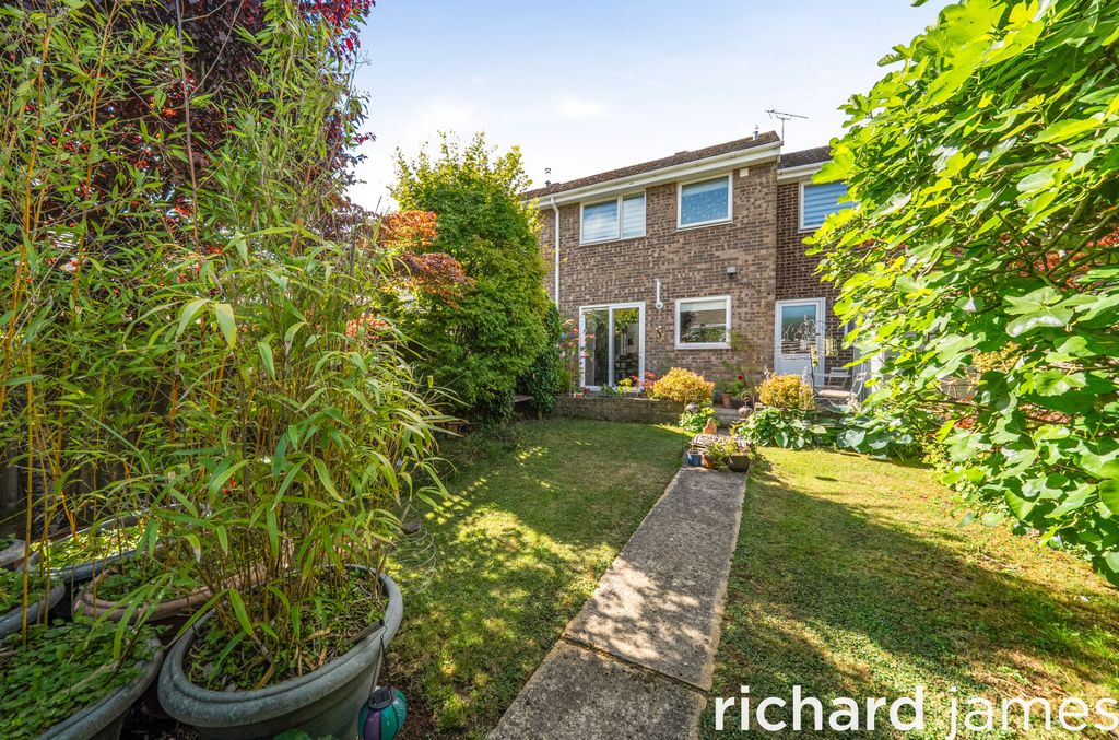Property photo 1 of 13 068c692c6Fe1423583Df7224c803935c