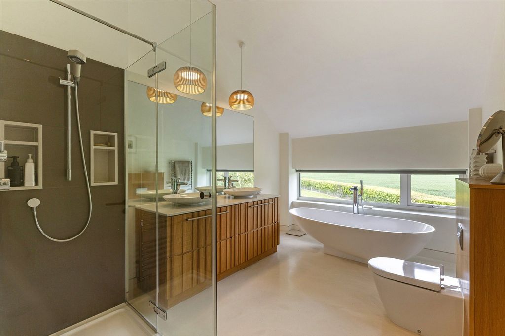 Additional image 22 of 6 bed detached house for saleWinter Hill Road, Cookham Dean, Maidenhead, Berkshire SL6