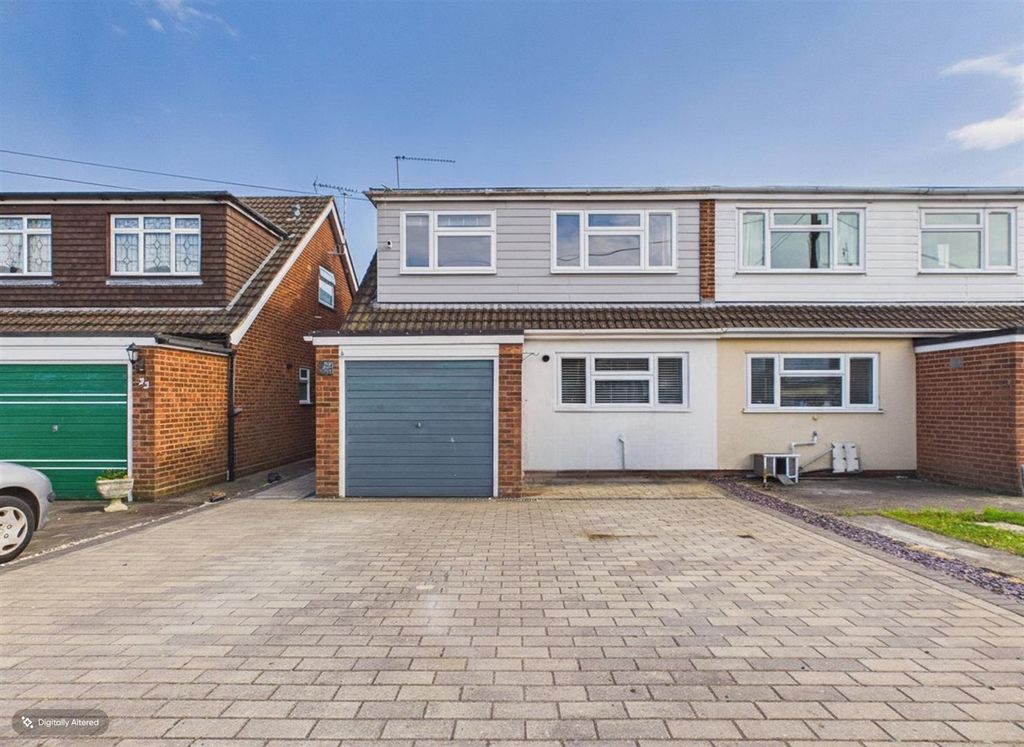 Property photo 1 of 19 Cam02342G0-Pr0176-Still020-001.Jpg