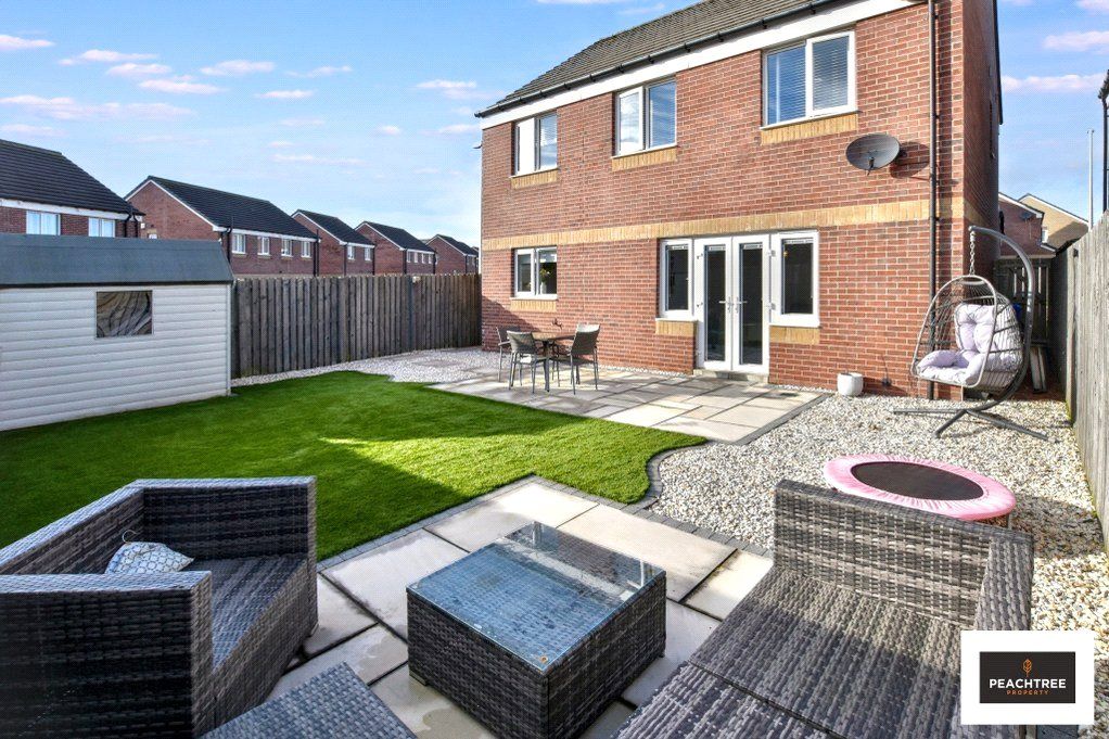 Property photo 2 of 27 Picture No. 16