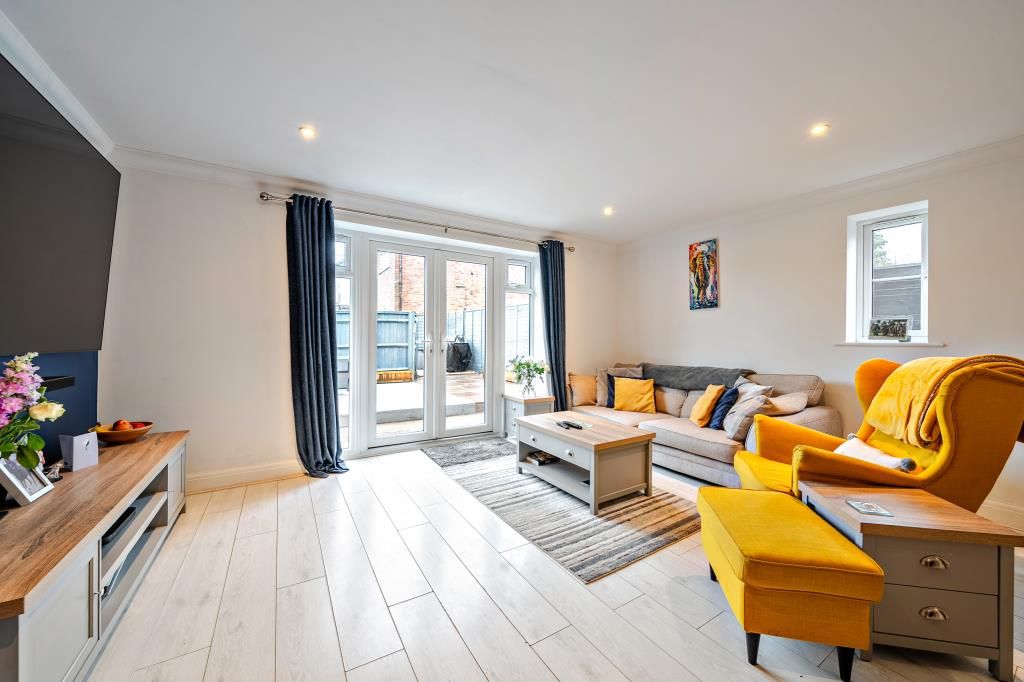 Property photo 2 of 19 Reception