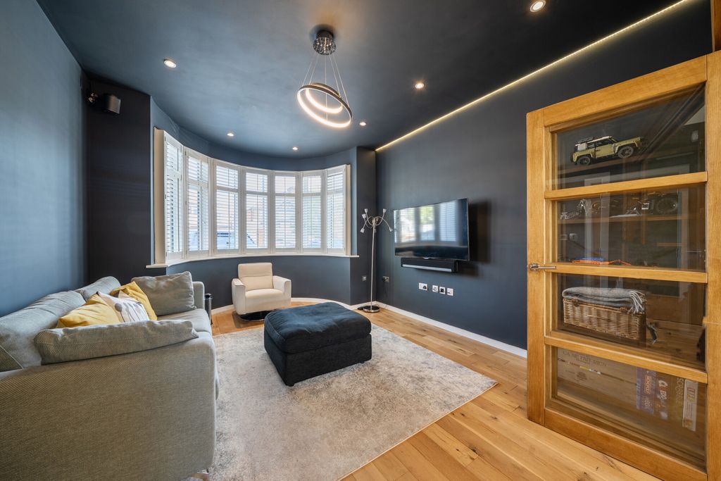 Property photo 2 of 38 1466433-19-6A15cd...