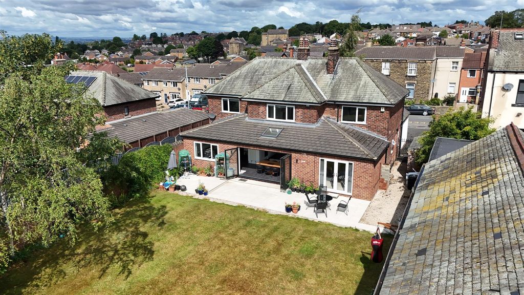 Property photo 1 of 34 Dji_Fly_20250707_103746_0769_1751972031956_Photo.J