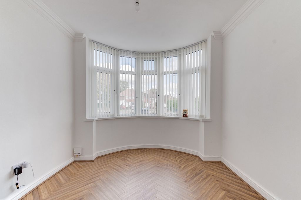 Property photo 2 of 15 Picture No. 07