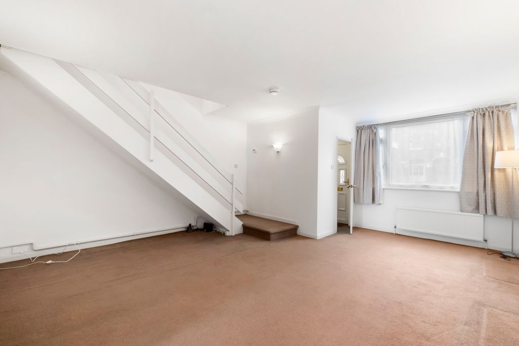Property photo 3 of 20 Picture No. 04