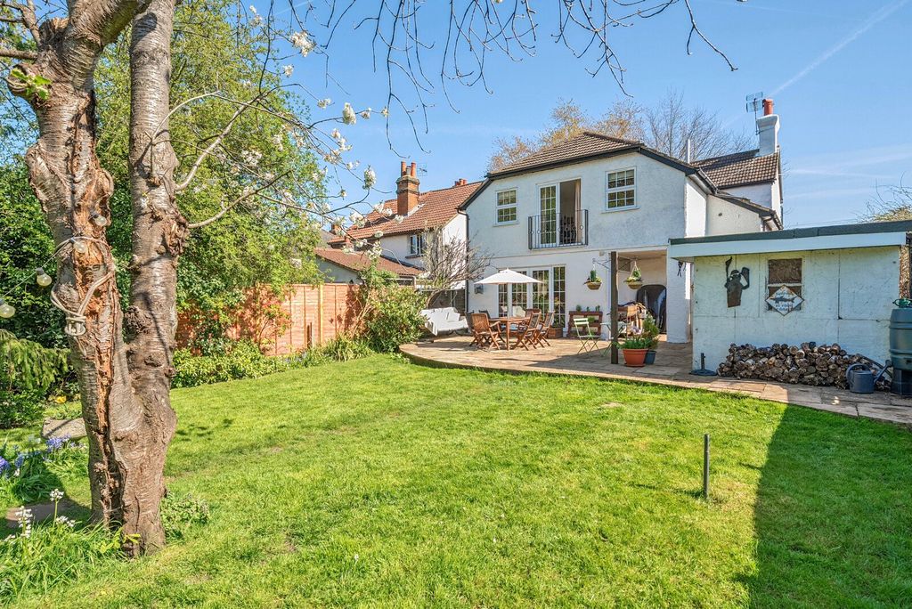 Property photo 1 of 19 Picture No. 32