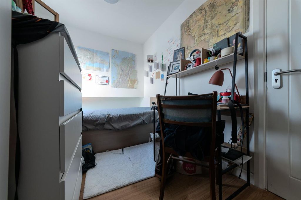 Property photo 3 of 5
