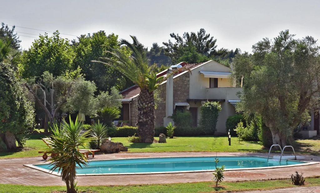 Property photo 1 of 19 For Sale- Villa 120 Sq.m In Sani, Halkidiki