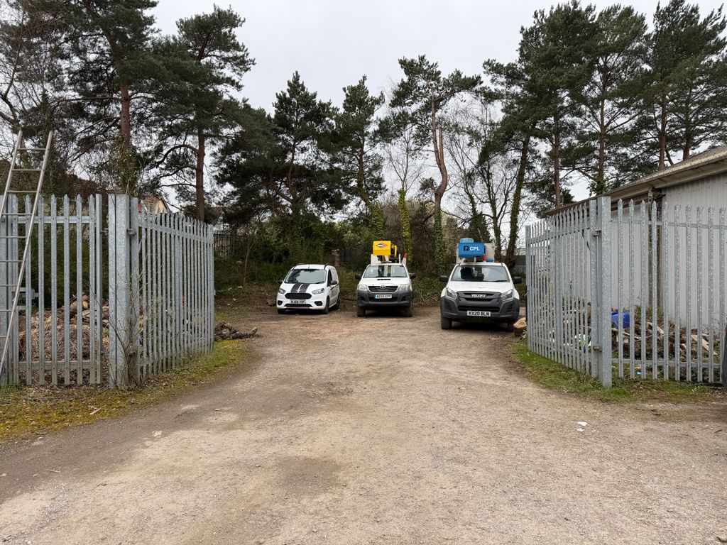 Property photo 2 of 5