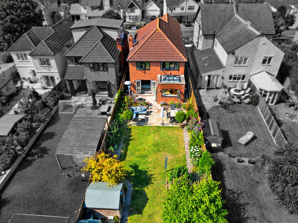 Property photo 3 of 25