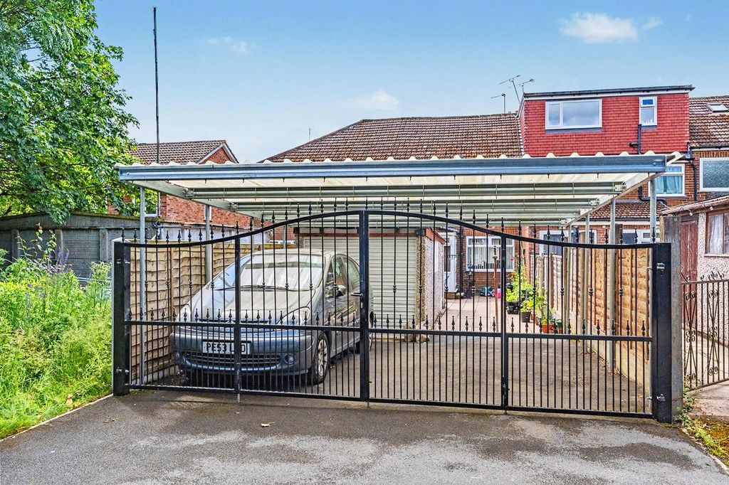 Property photo 1 of 15 Rear Aspect