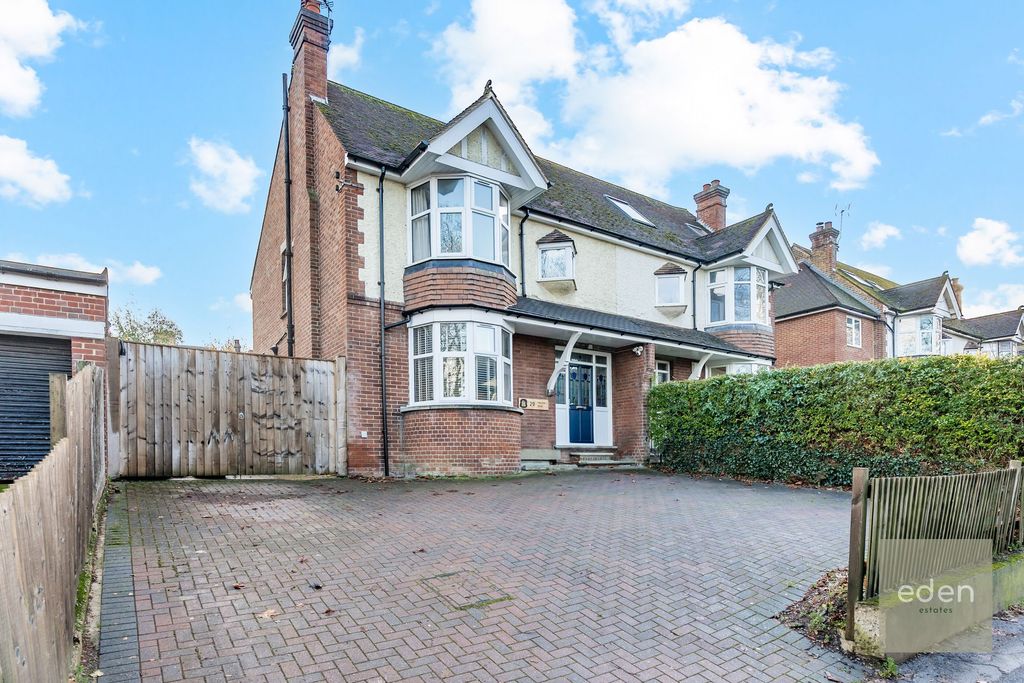 Property photo 1 of 24