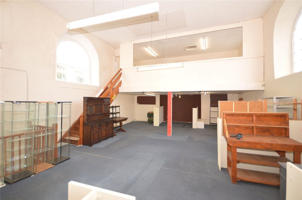 Property photo 3 of 7 Picture No. 04