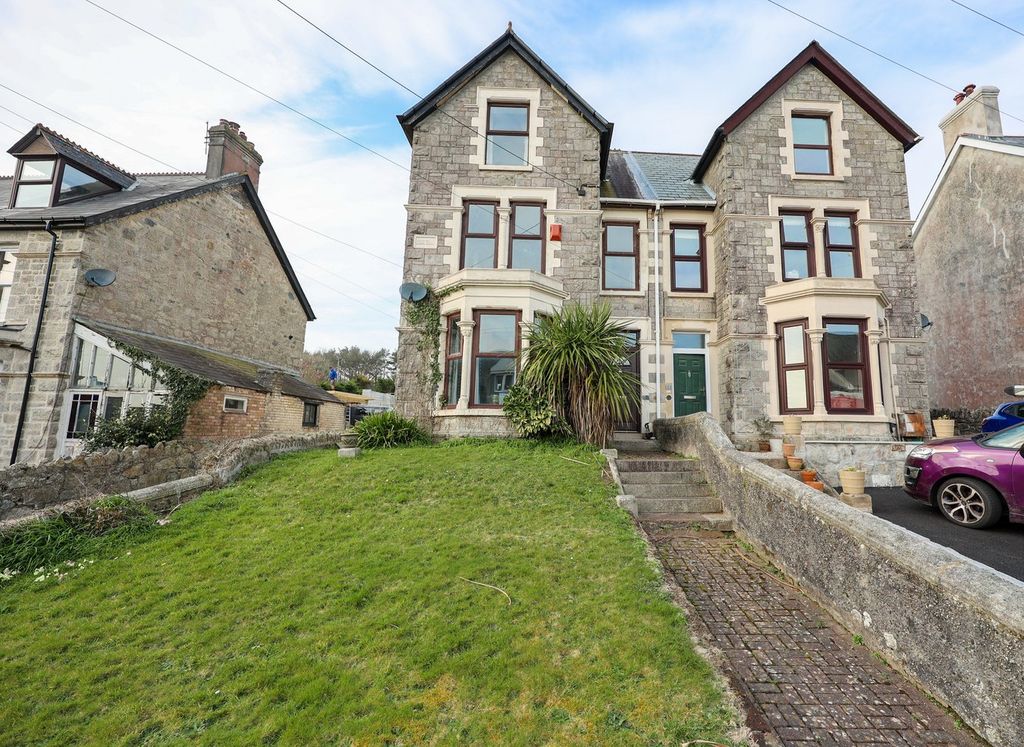Property photo 1 of 22