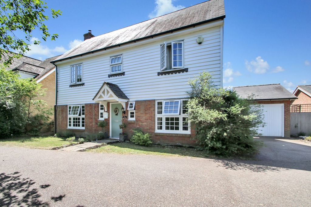 Property photo 1 of 18