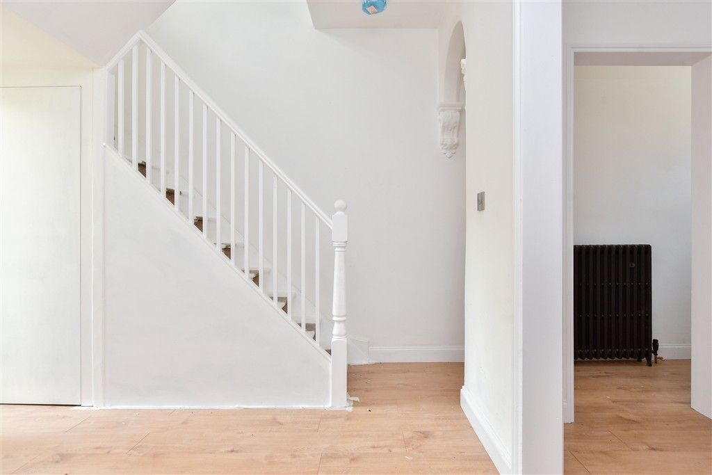 Property photo 3 of 15 Internal Feature