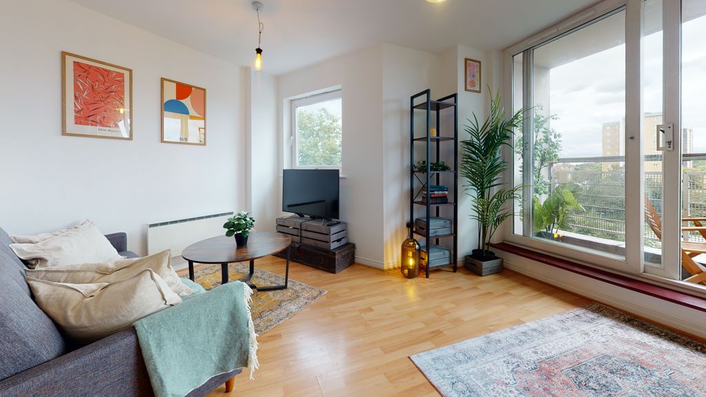 Property photo 1 of 26