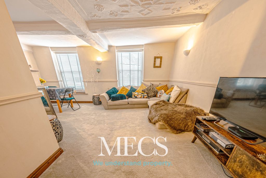 Property photo 3 of 11 3665413