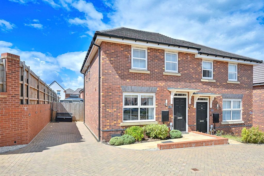 Property photo 1 of 21 Picture No. 25