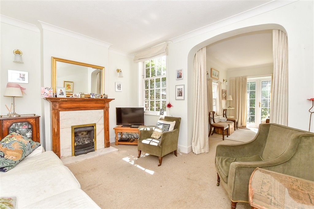 Property photo 2 of 14 Lounge / Dining Room