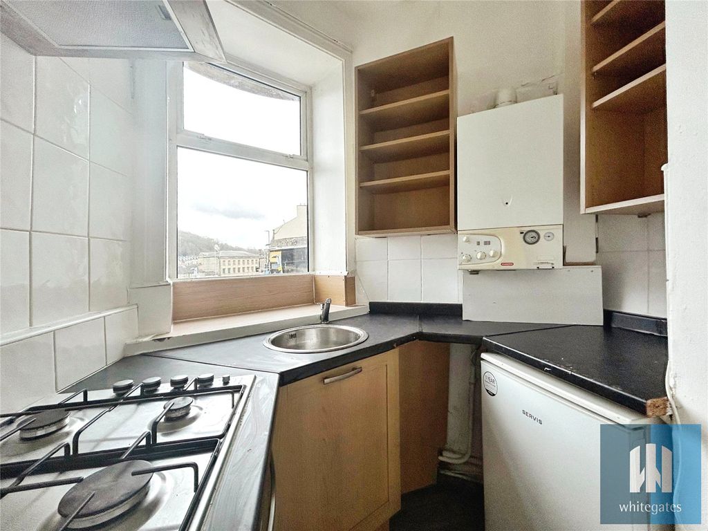 Property photo 2 of 10 Picture No. 20