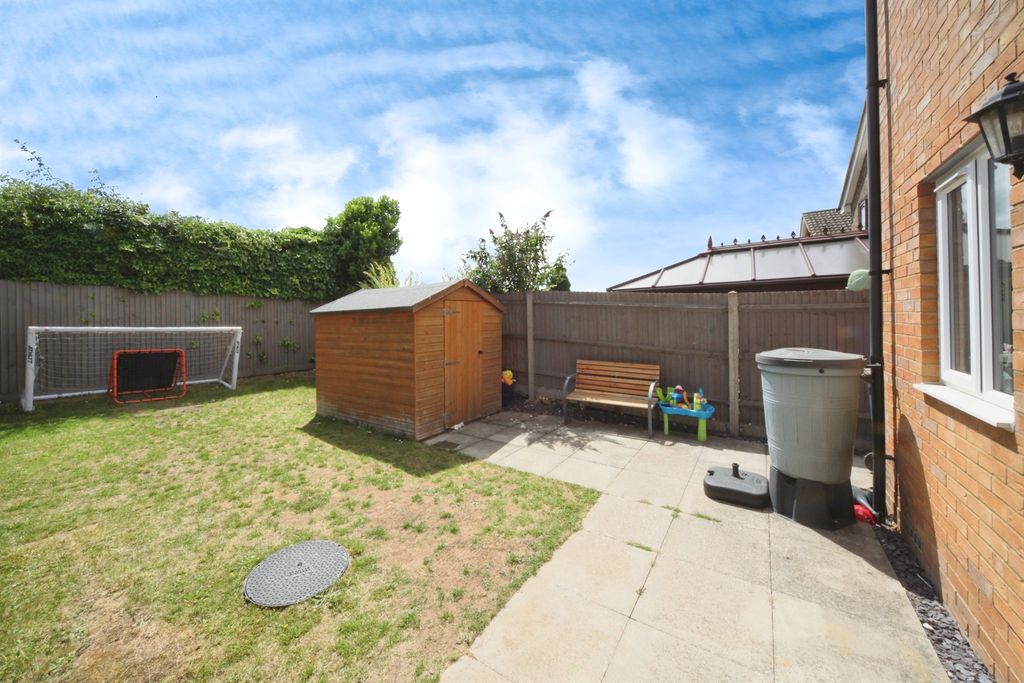 Property photo 2 of 15