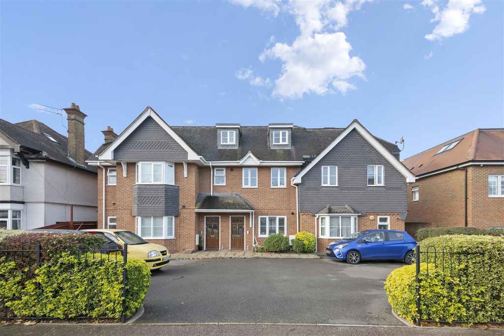 Property photo 1 of 20