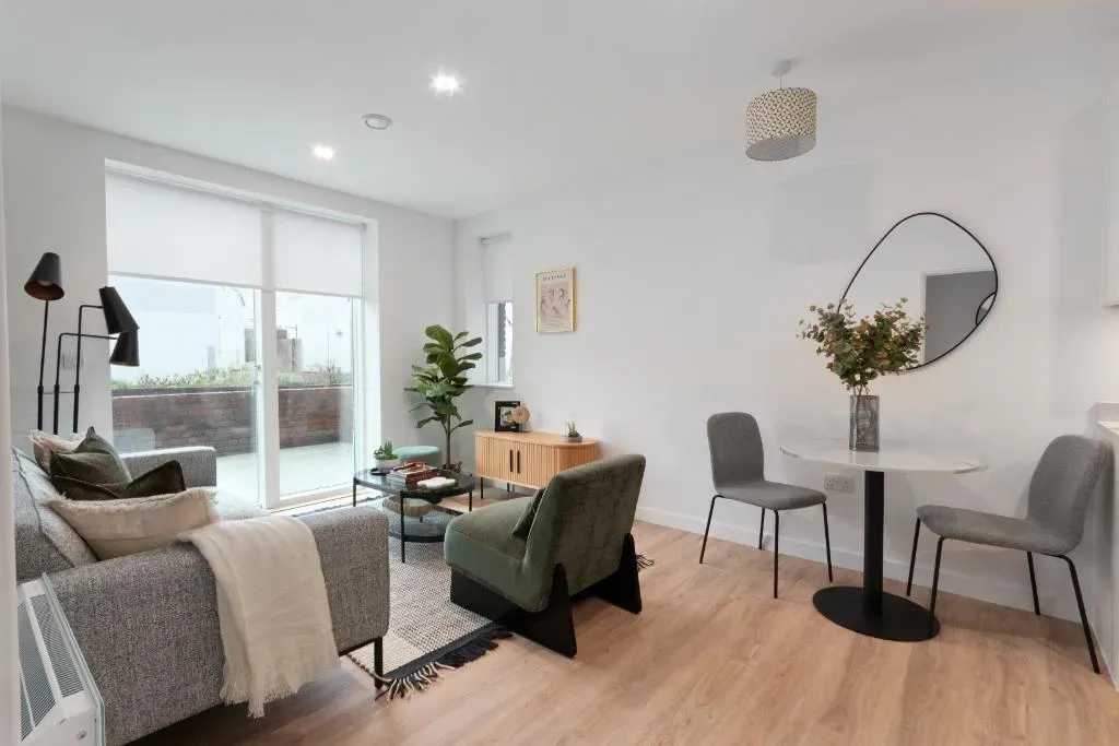 Property photo 3 of 10