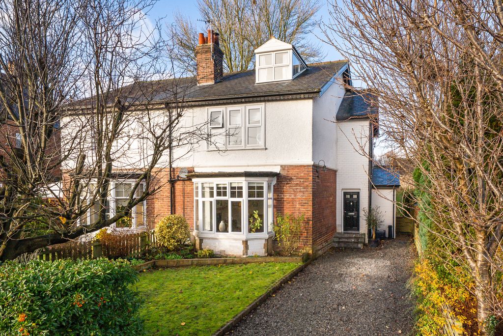 Property photo 1 of 13